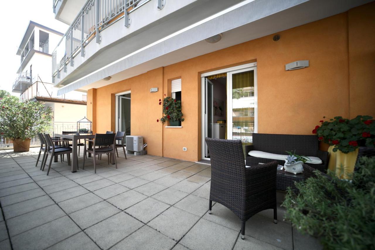 Residence Mariavittoria ลิโดดิเยโซโล ภายนอก รูปภาพ