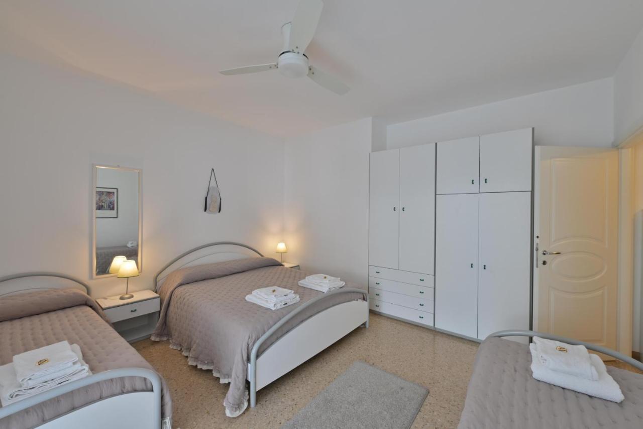 Residence Mariavittoria ลิโดดิเยโซโล ภายนอก รูปภาพ