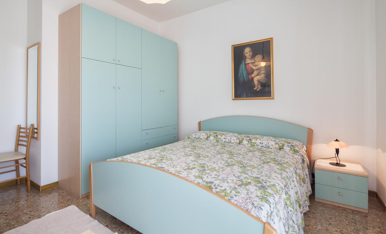 Residence Mariavittoria ลิโดดิเยโซโล ภายนอก รูปภาพ