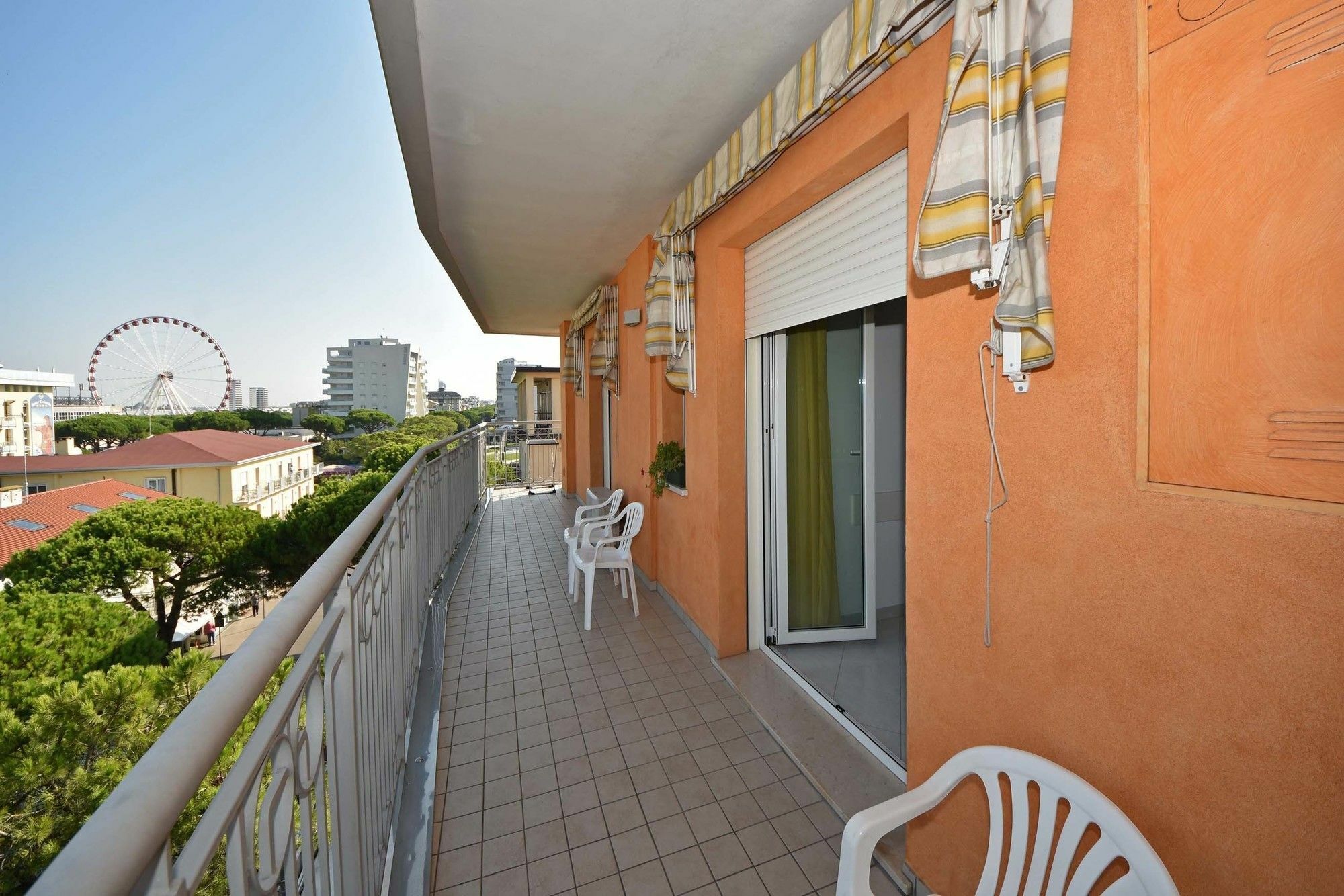 Residence Mariavittoria ลิโดดิเยโซโล ภายนอก รูปภาพ